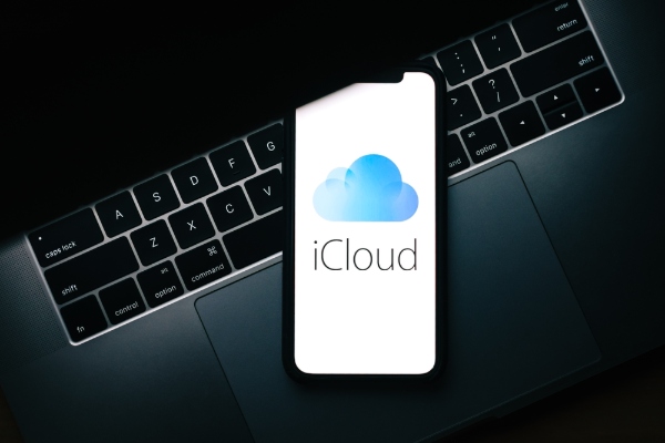 iCloud