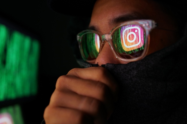 Instagram Tracker