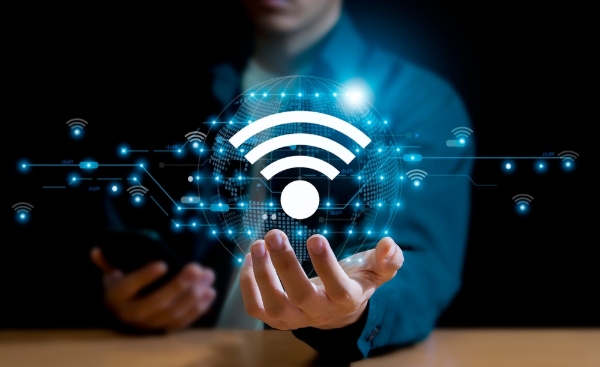 How to Spy on Devices Connected to My WiFi